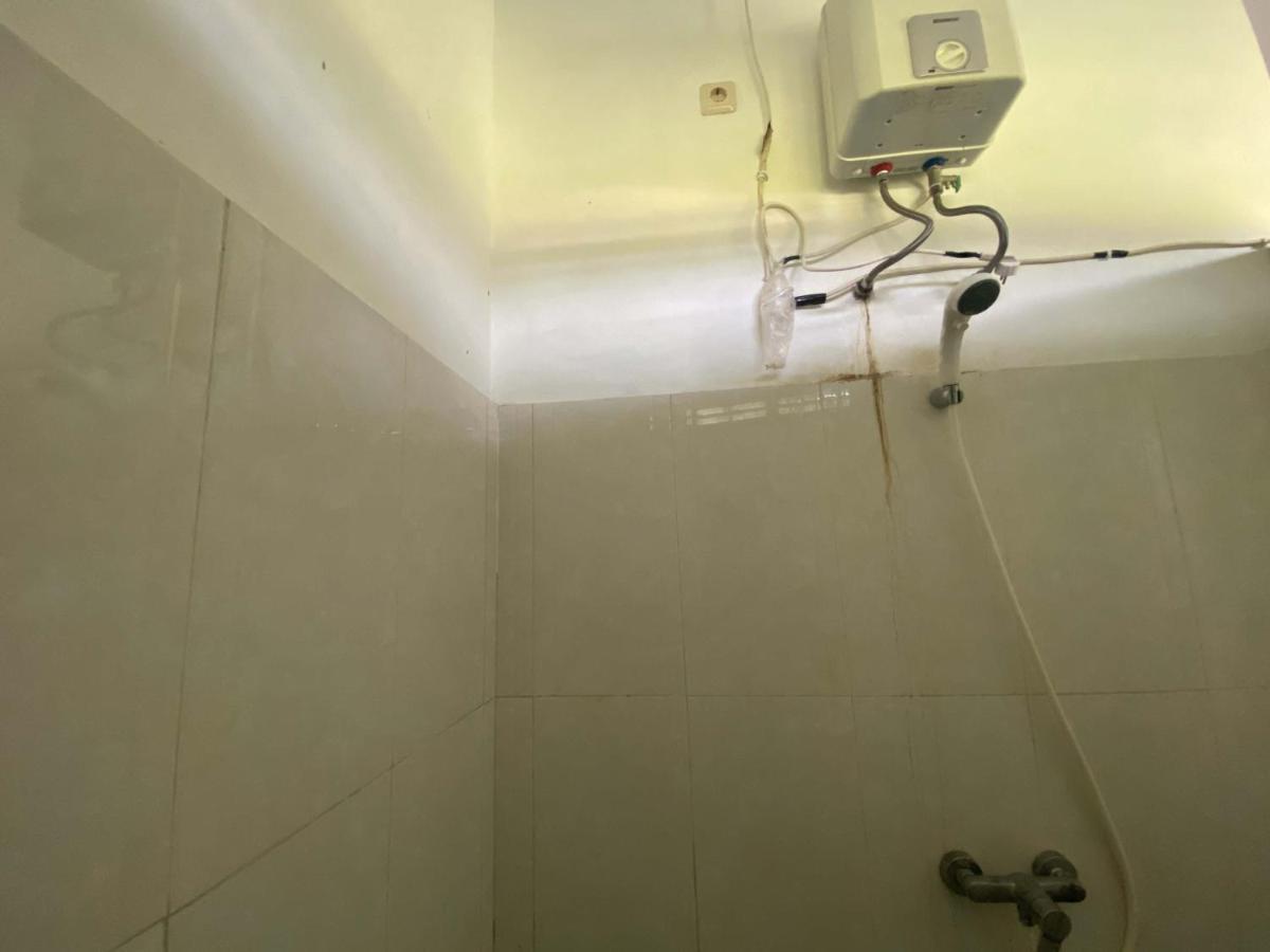 Ana Inn Ambarawa Mitra Reddoorz Semarang Buitenkant foto