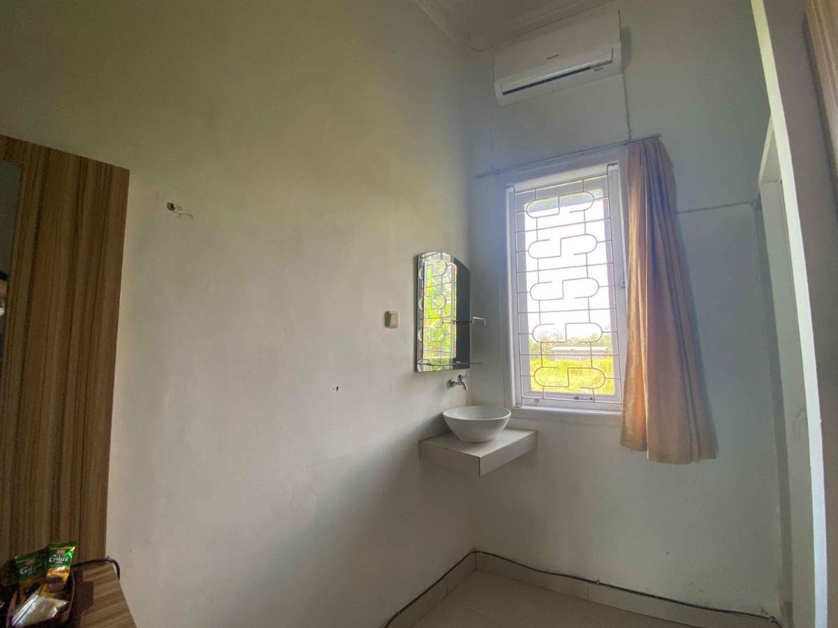 Ana Inn Ambarawa Mitra Reddoorz Semarang Buitenkant foto